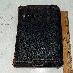 1920s Leather bound Bible References Oxford